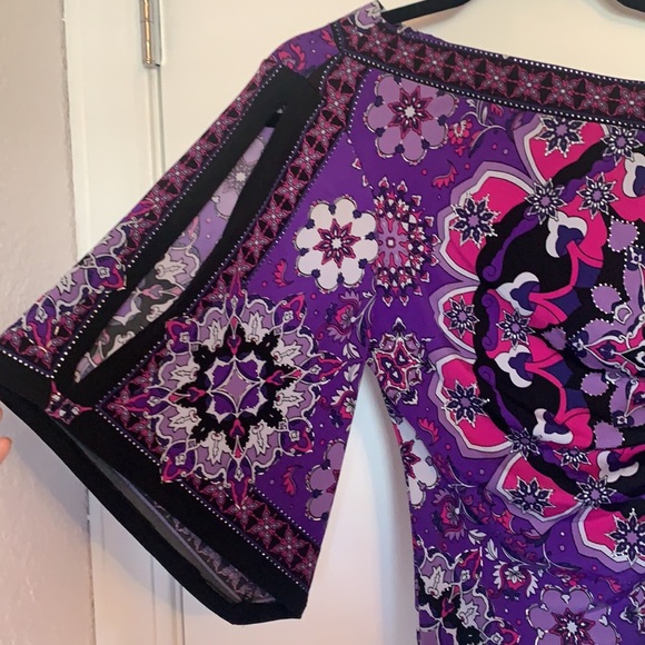 Cache one shoulder top - Picture 2 of 4